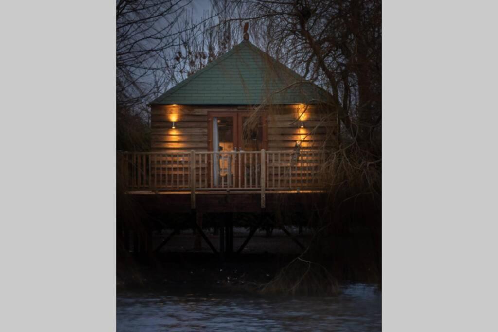 Вілла The Treehouse - Sleeps 4 Old Leake Екстер'єр фото